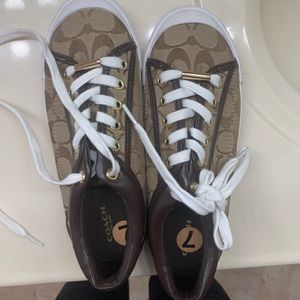 Brand new coach sneakers